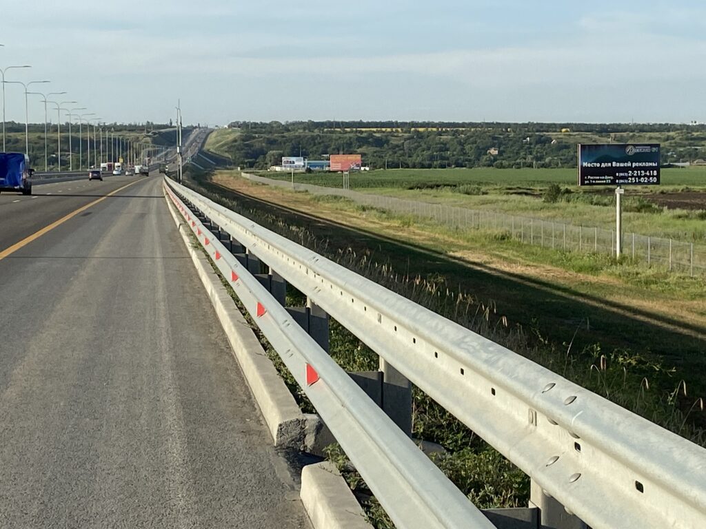 Автомагистраль М4-Дон км 1032+600 м справа по ходу км Автомагистраль М4-Дон км 1032+600 м справа по ходу км